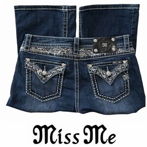 Miss Me Signature Boot Cut size 29 blue jeans Bling rhinestones sequins JP90018